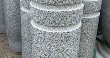 濮阳 芝麻白花岗岩挡车柱、隔离柱多少钱