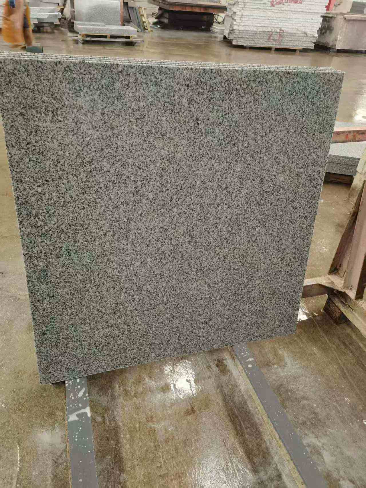 濮阳 芝麻白光面900*900，高地铁标准