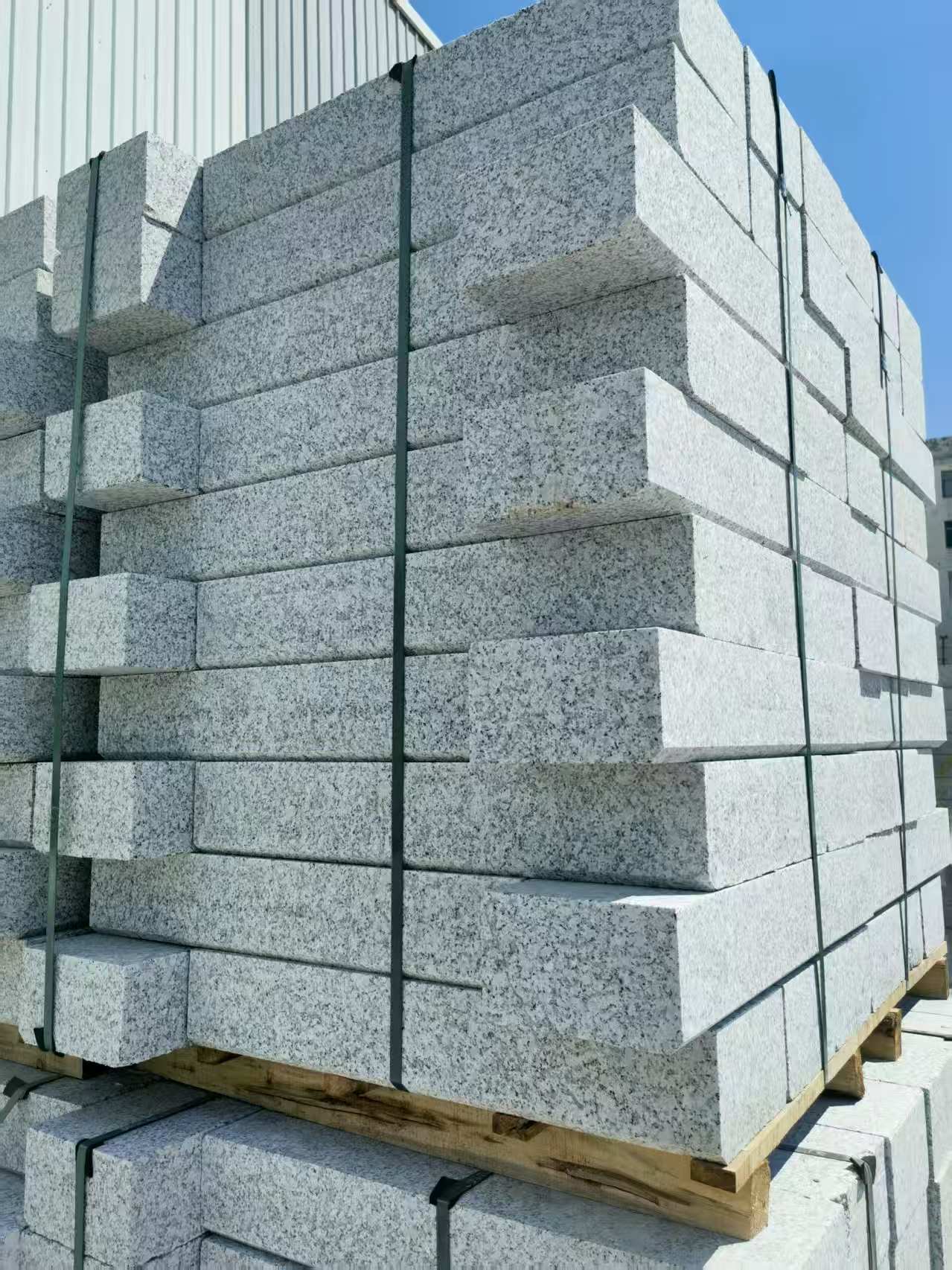 濮阳 路沿石颜色均匀、尺寸标准