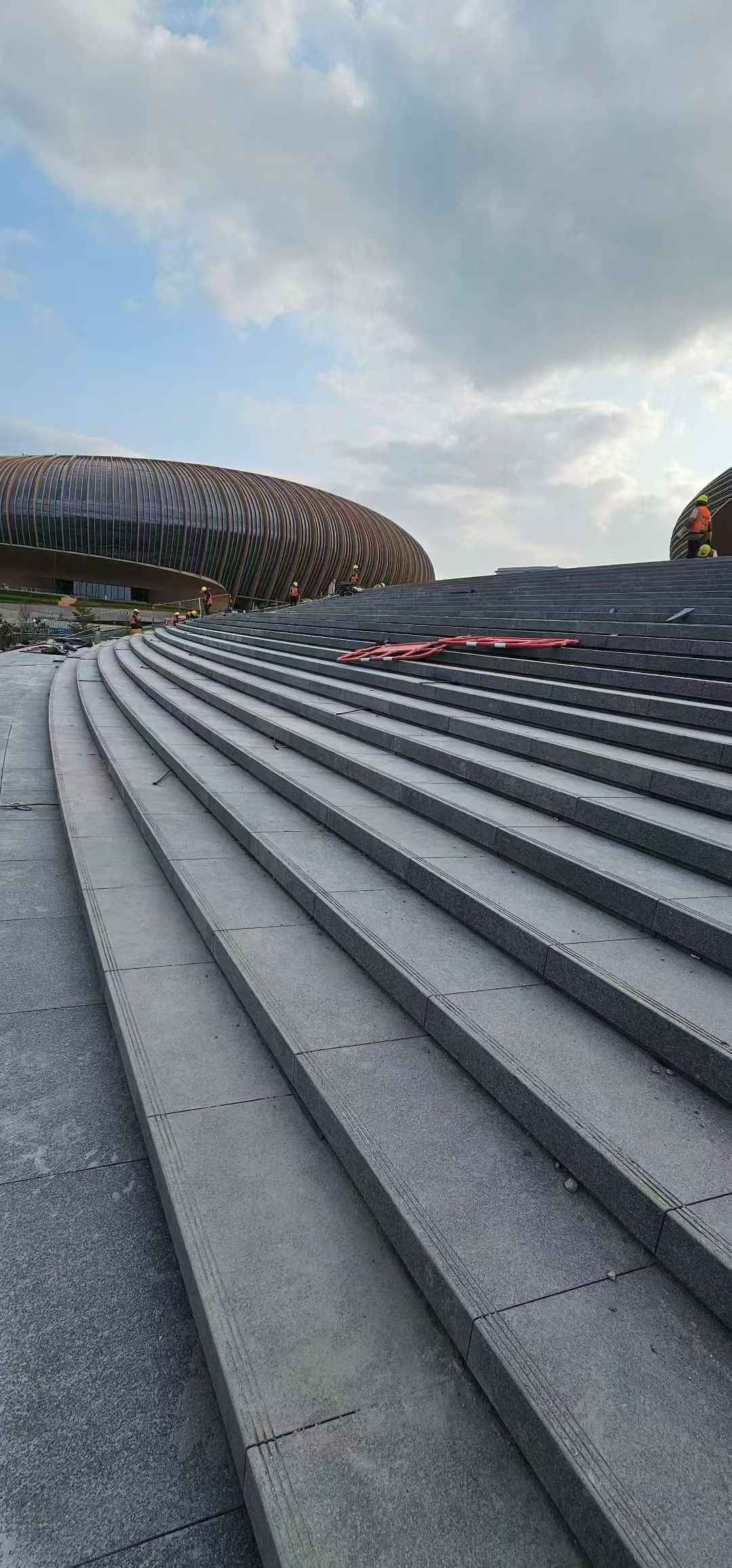 濮阳 弧形整石台阶铺装效果图