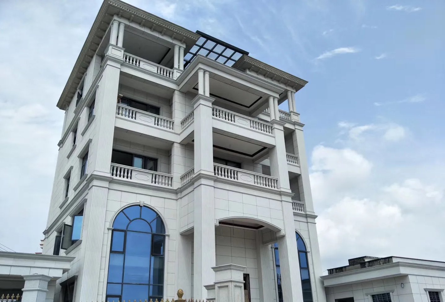 濮阳芝麻白别墅干挂效果展示